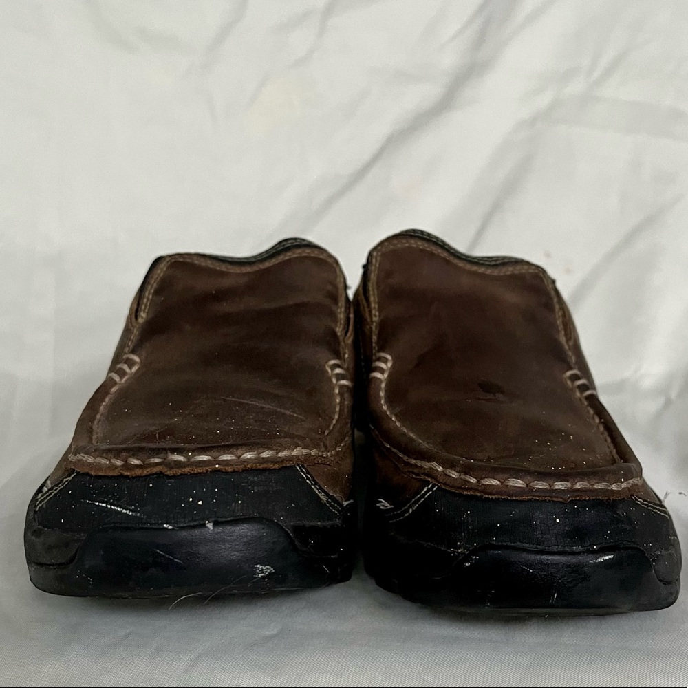 Ahnu Men’s Size 8 Slide On Hiking Shoes